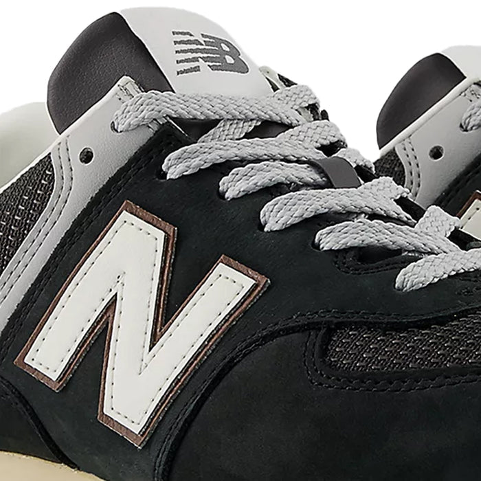 New Balance 574 - Black