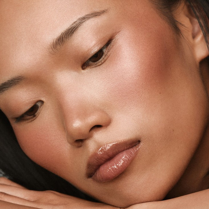 anais in peptide lip tint colada