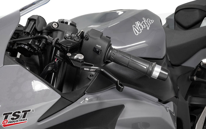 Installs on your Kawasaki to enable adjustable pull distance, improved style, and better hand feel.