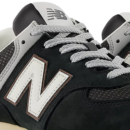 New Balance 574 - Black