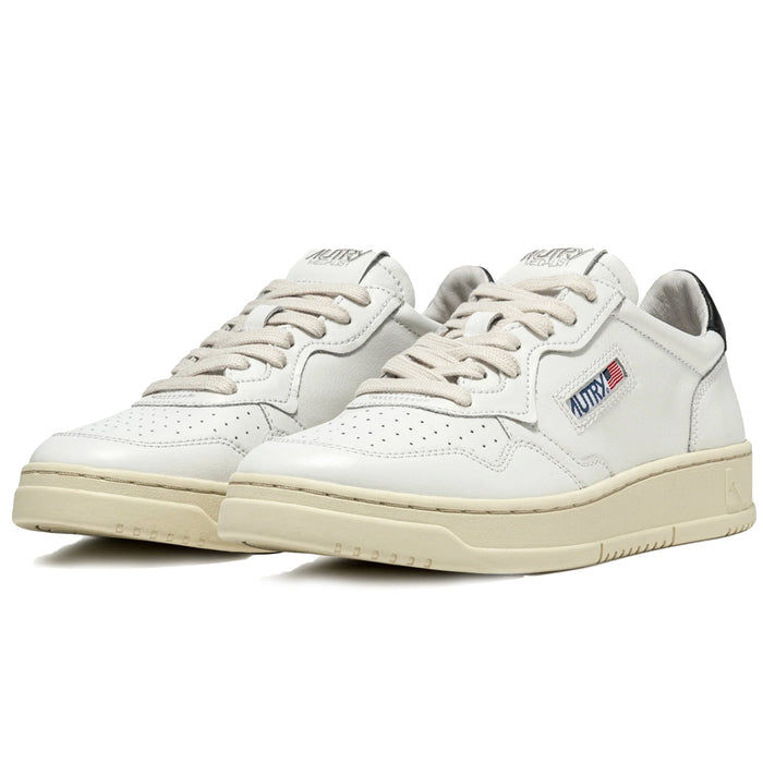 Medalist Low Sneaker - White/Black