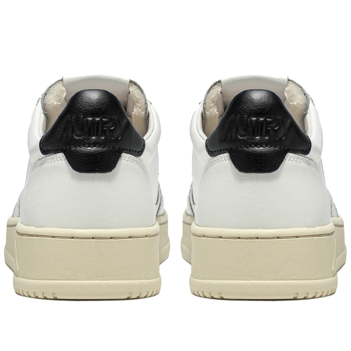 Medalist Low Sneaker - White/Black