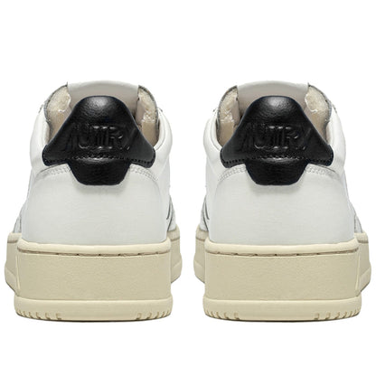 Medalist Low Sneaker - White/Black