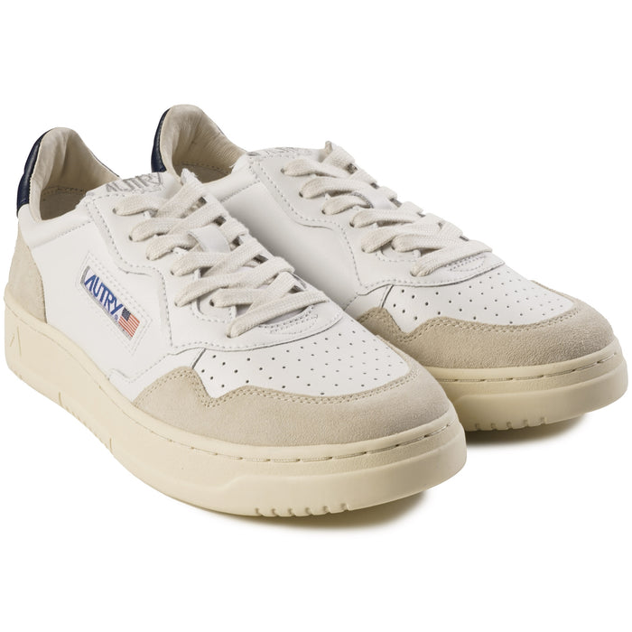 Medalist Low Sneaker - White/Navy