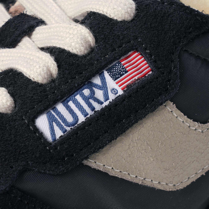 Autry Reelwind Low Sneaker - White and Black