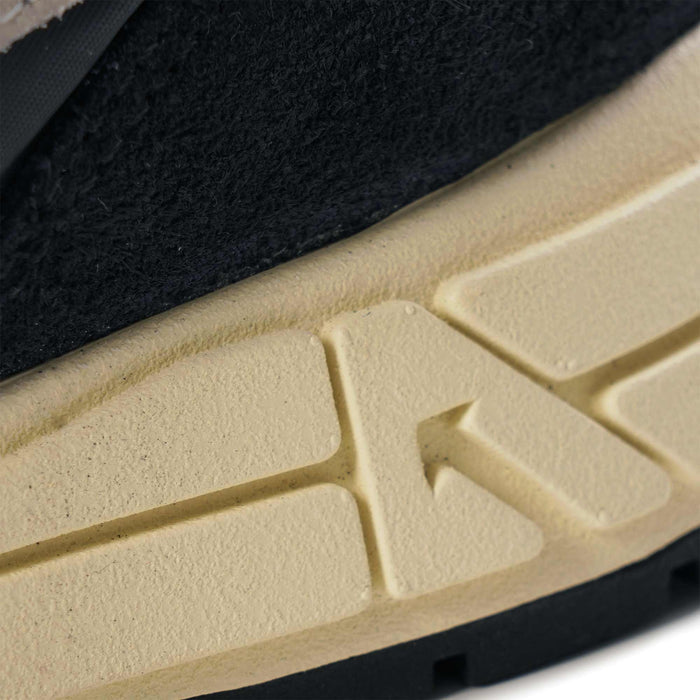 Autry Reelwind Low Sneaker - White and Black