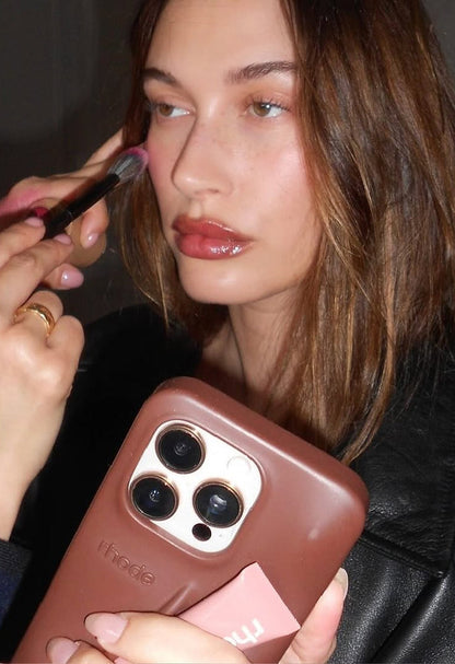 model wearing plum blush