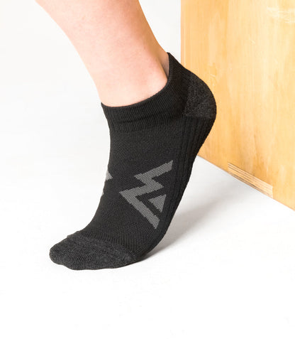 The REP Fitness REP® Midweight Low Cut Sock in Heather Black/Heather Cool Gray on body
