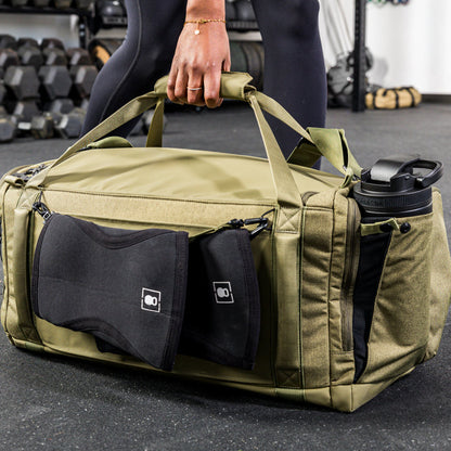 The REP Fitness Slate Duffel Bag attachments