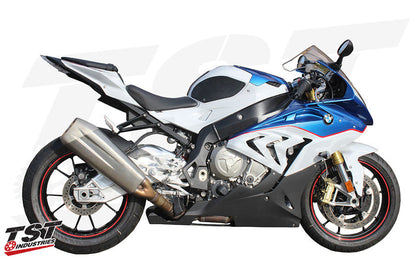 TechSpec Gripster Tank Grips on the BMW S1000RR.
