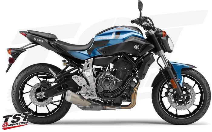 TechSpec Gripster Tank Grips on the 2015 - 2017 Yamaha FZ-07 / MT-07.