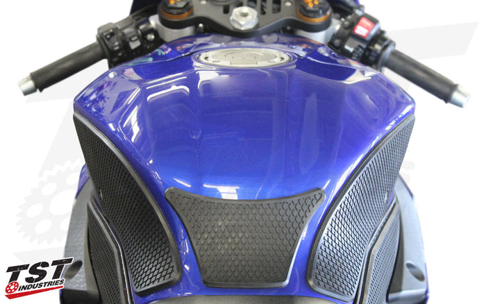 Snake Skin kit includes the center tank pad.