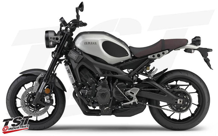 TechSpec Gripster Tank Grips on the 2016-2021 Yamaha XSR900.