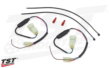What's included in the TST Industries DRL to Turn Signal Harness Converter for the 2025+ Yamaha R3.
