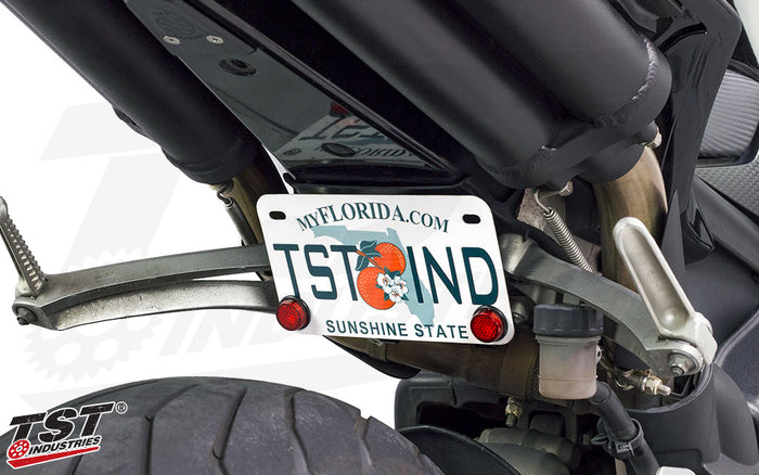 Two mounting positions are possible with the TST Elite-1 Fender Eliminator Kit.