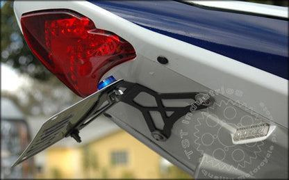 TST Industries 2004-2005 gsxr 600/750 fender eliminator.