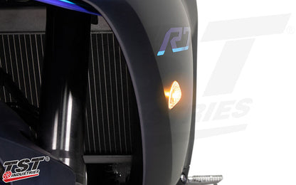 Our unique lens contour enables turn signal visibility from a wide angle, not just the side.