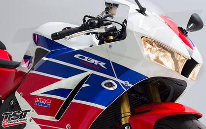 TST LED HALO-1 Flushmount Front Turn Signal with Hyperwhite running light on the 2013+ Honda CBR600RR.