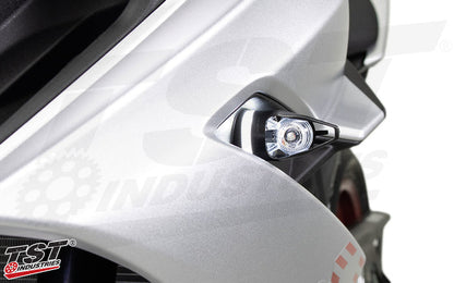 Hyper White running light illuminates the base of the MECH-EVO turn signal.
