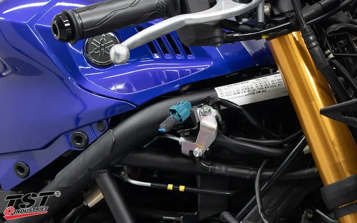 TST Industries AIS PAIR Circuit Eliminator Plug installed on the 2025 Yamaha R3.