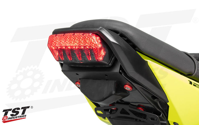 Features 9 programmable light modes.