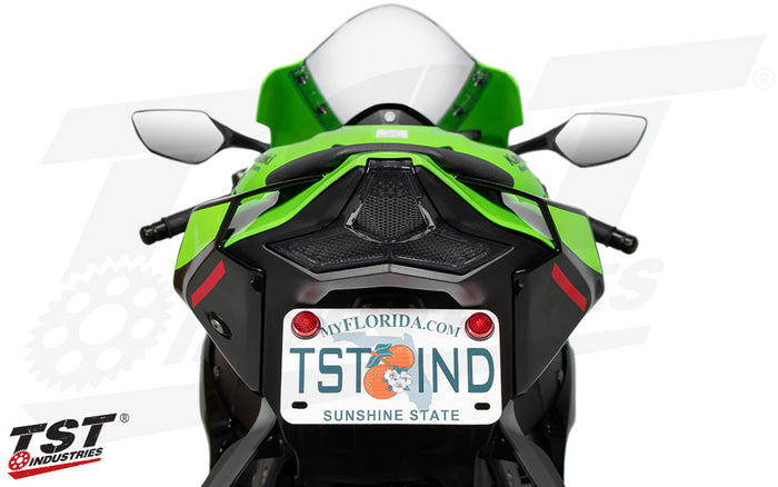 Unique lens design adds style to the 2021-2025 Kawasaki ZX10R.
