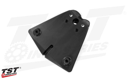Easy to install mounting.