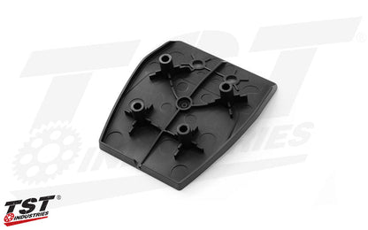 Designed to seal off the hole left behind after removing the stock ZX-4RR / ZX-4R fender.