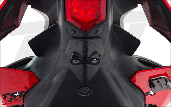 Undertail Closeout installed on a 2015+ Yamaha YZF-R1