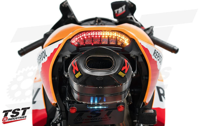 Built in LED turn signals.