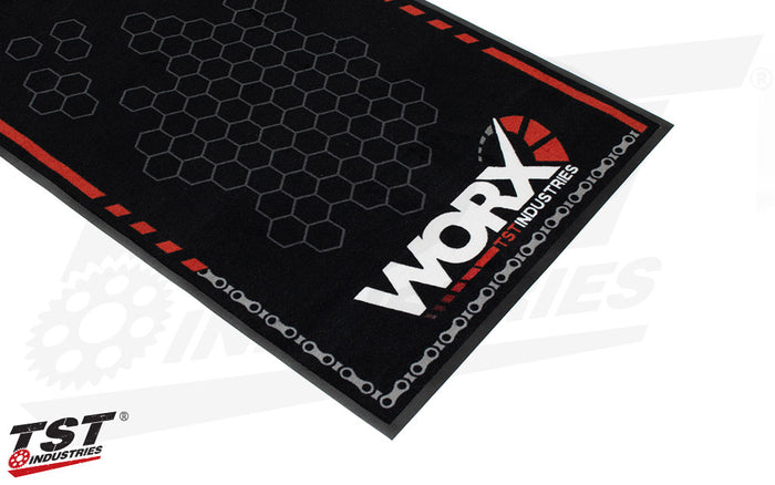 Soft nylon carpe pile provides the perfect surface to work on.