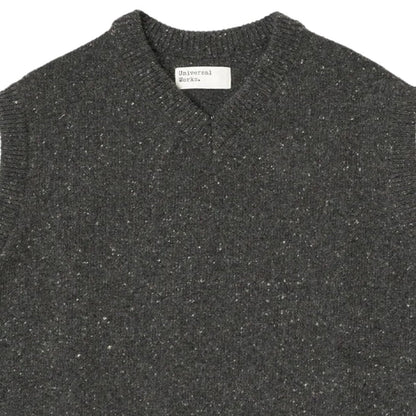 Universal Works Sweater Vest Wool Fleck - Black