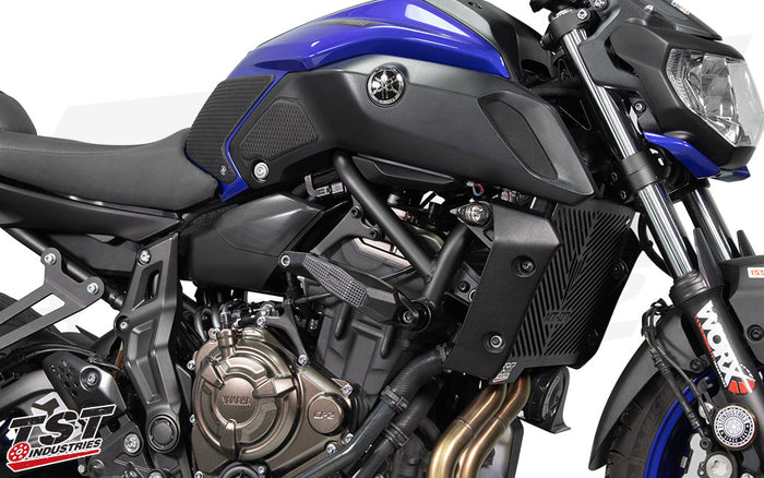 Dual mounting points provide a robust and durable slider mount that helps to keep your Yamaha protected.